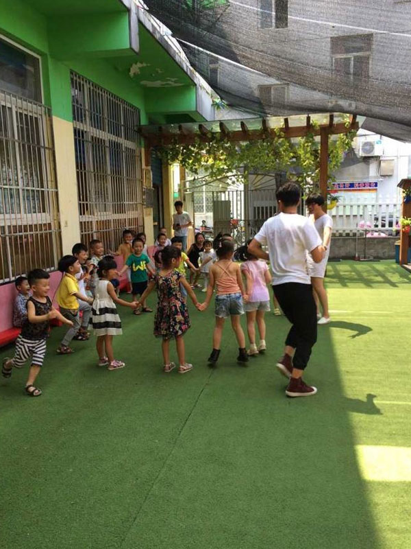 ־Ը�ߞ��а�С���т�����һ��(ji��)���ӻ���w���Α��n��