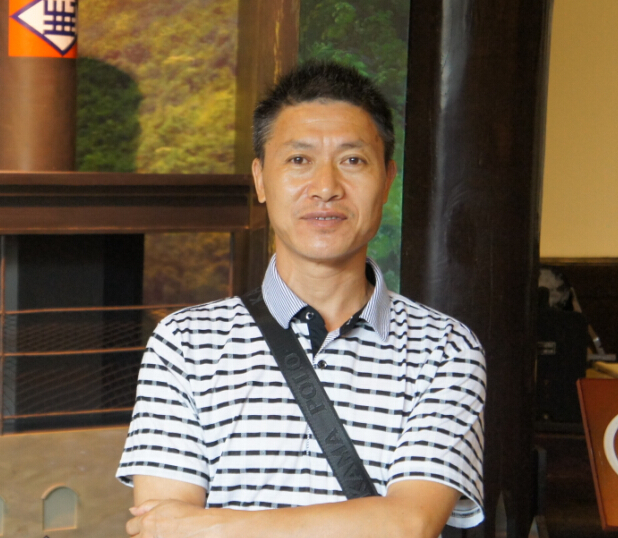 �S�L�F������Ӣ�ۂ��¾��vʷ����õ�Ҋ�C,�ؑc���H�ô�ɽ�������Լ��ć����������ø�ɽ�hˮ֧Ԯ�����ջ�ӡ�