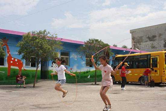 ���Ϲ��I(y��)��W(xu��)��(j��ng)��(j��)�Q(m��o)�׌W(xu��)Ժ����ϵ�P�h�������ж����������(hu��)��(sh��)�`�(du��)������ʡƽ�ɽ���P�hѦ���(zh��n)���Ӝϴ���ӢС�W(xu��)�_(k��i)չ֧�̻��(d��ng)���e�k��ӢС�W(xu��)��һ��Ȥζ�\(y��n)��(d��ng)��(hu��)��׌�W(xu��)���w��(hu��)�W��ƥ�˾������D�����K��ِ��