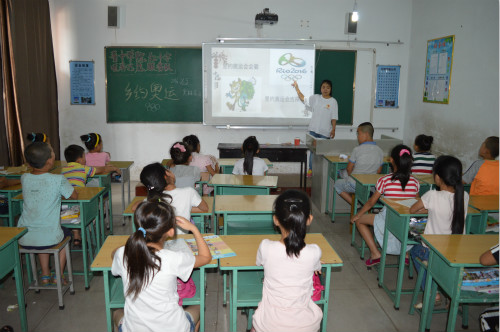 �x�ЌWԺ�tʮ��ů��־Ը����꠵�ɽ��ʡ�����н��ڿh��Ȫ�l(xi��ng)־Ը���գ����Ȫ�l(xi��ng)�ĺ��ӂ��v��W��ƥ��֪�R����ϲ�g�\�ӵĺ��ӂ��������룬���_ϣ��֮����