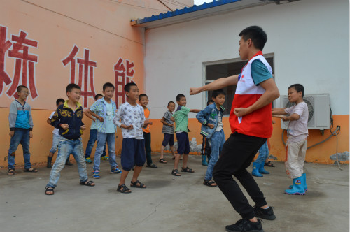 �x�ЌW(xu��)Ժ�tʮ��ů��־Ը����(w��)�(du��)��ɽ��ʡ�����н��ڿh��Ȫ�l(xi��ng)־Ը����(w��)�����Ȫ�l(xi��ng)�ĺ��ӂ��_(k��i)�O(sh��)��ȭ���n�����g(sh��)�n������(qi��ng)�w�|(zh��)�����M(j��n)��������ȫ��l(f��)չ��