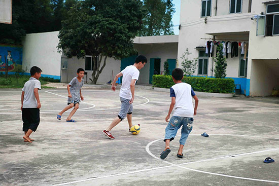 �V�|�t(y��)�ƴ�W(xu��)��΢�m���ġ�����F(tu��n)�(du��)�ڏV�|ʡ�����������(zh��n)ͬ��С�W(xu��)֧�̣�־Ը�ߎ���ͬ�W(xu��)��������