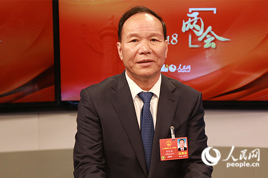 ȫ���˴�������������΅^(q��)�hί����ӛ�����΅^(q��)��ϯ�R����������W(w��ng)ӛ�� ���� �z��